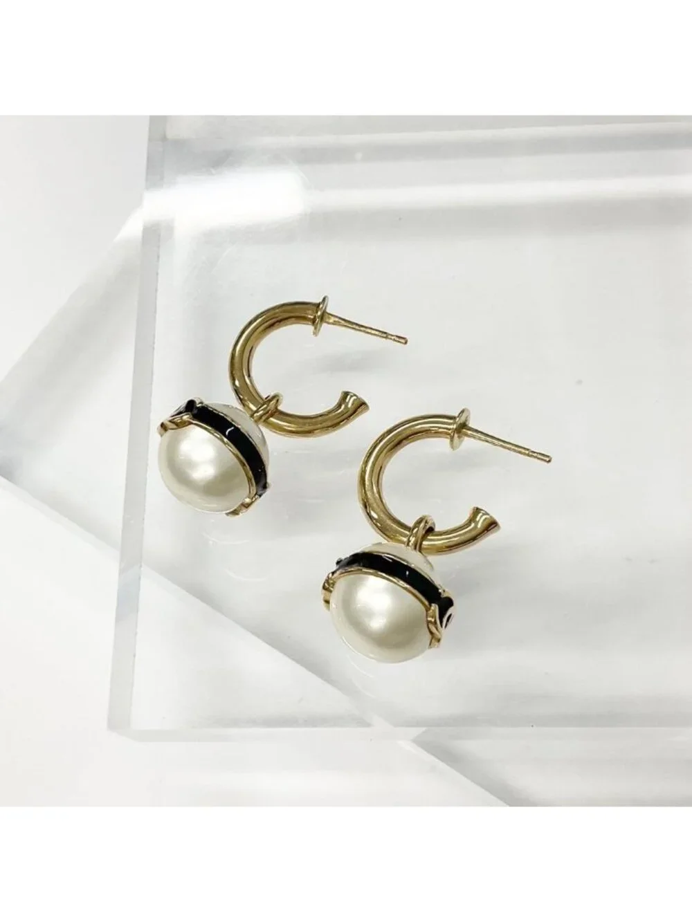 CHANEL brand size